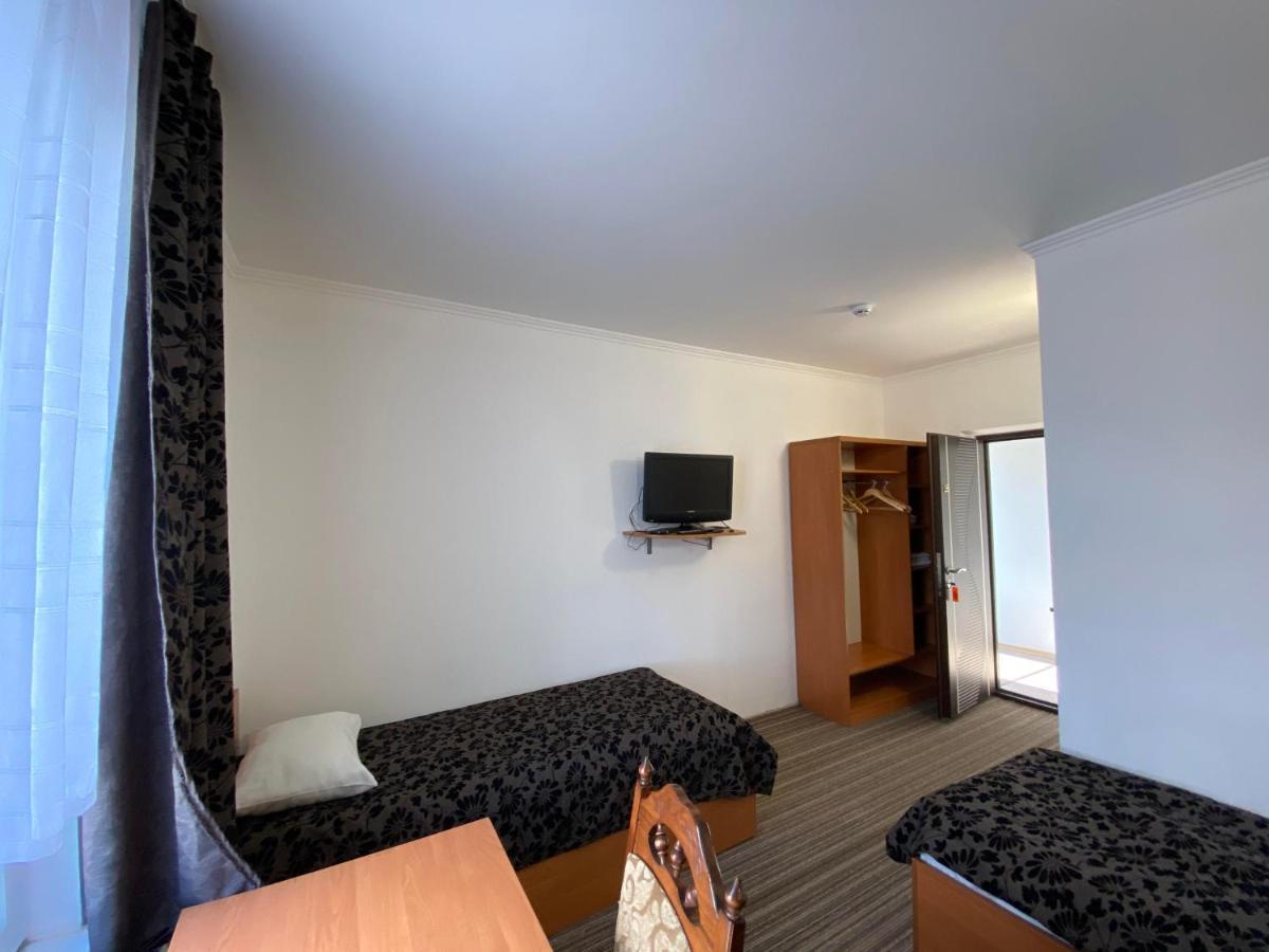 Autopark Hotel 利沃夫 外观 照片