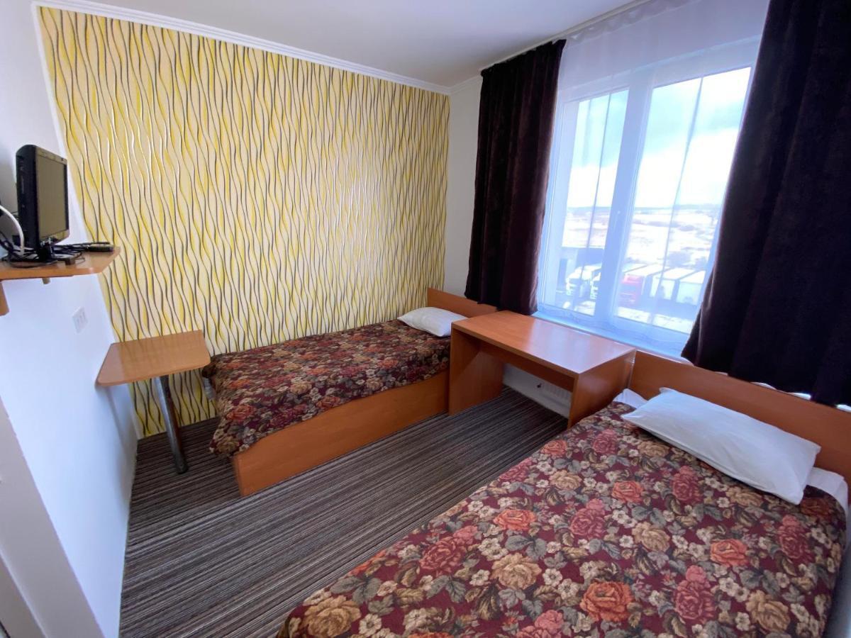 Autopark Hotel 利沃夫 外观 照片
